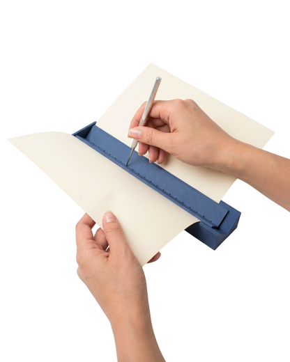 Cuna de perforación para encuadernación con regla y punzón metálico (Azul) 📏🪡📚